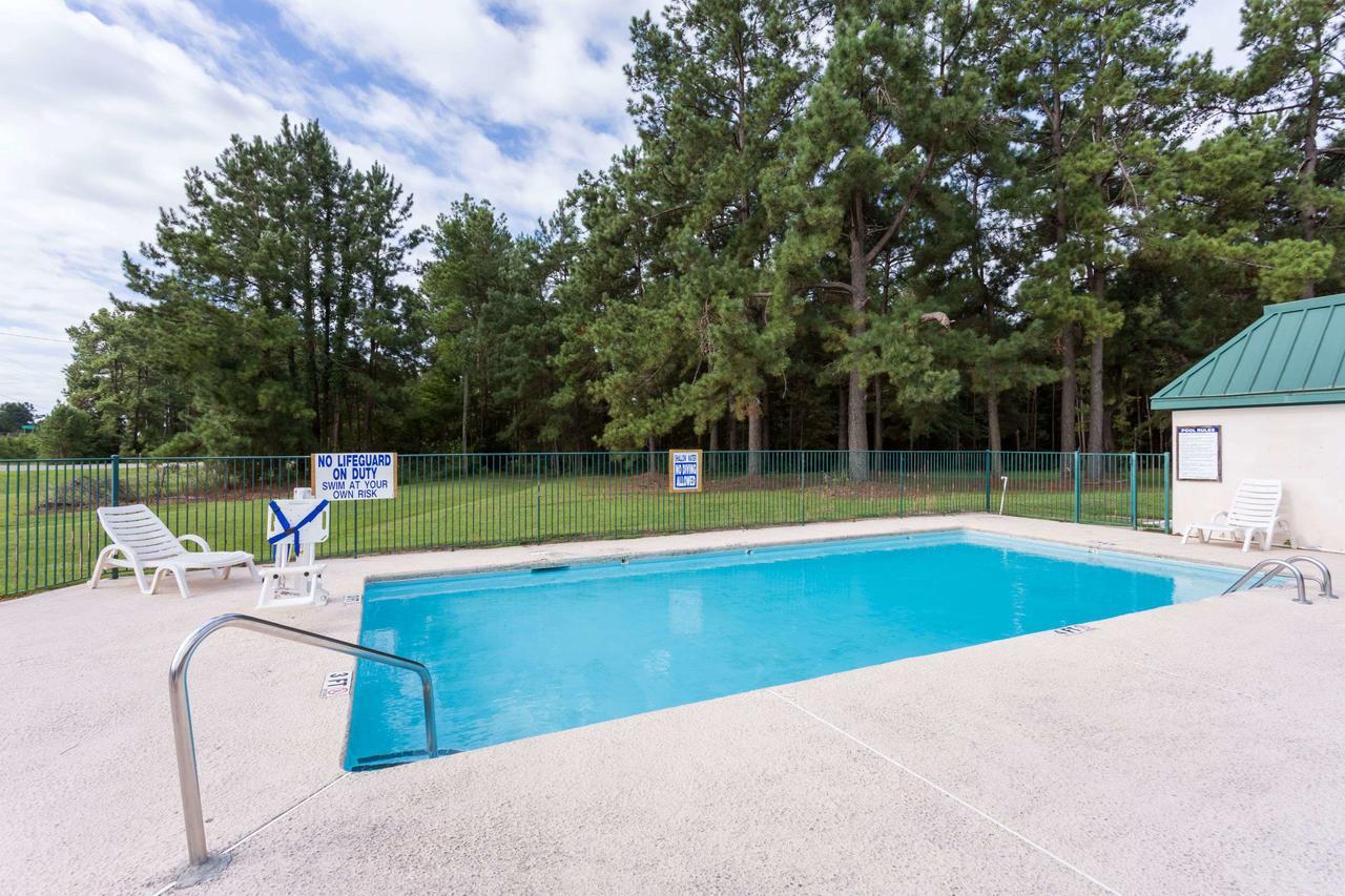 Days Inn By Wyndham Summerton Exterior foto